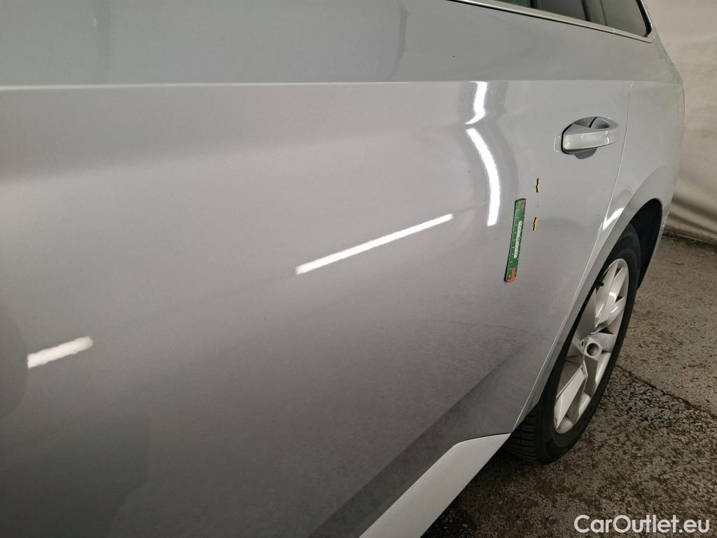  Skoda  Superb  Break Business 2.0 TDI 150CV BVA7 E6d #14