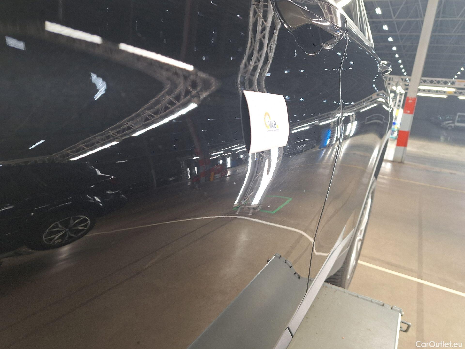  Bmw  X1 BMW,  FL'19, BMW  sDrive18i (100 kW) 5d #26