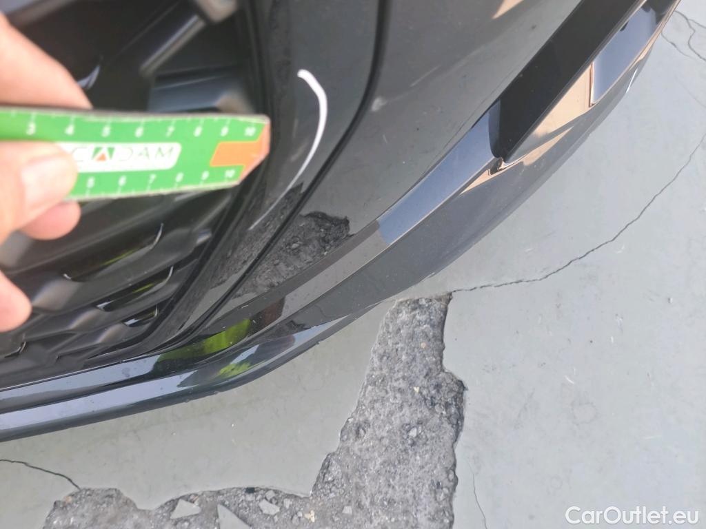  Audi  Q3 AUDI  Sportback / 2019 / 5P / todoterreno 40 TFSI quattro Black line #23