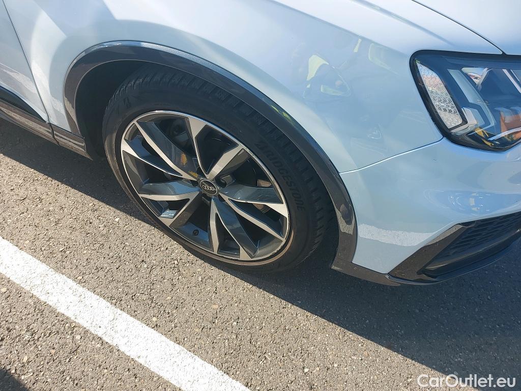  Audi  Q7 AUDI  / 2019 / 5P / todoterreno Black line 55 TFSIe 280kW(381CV) qua tip #5