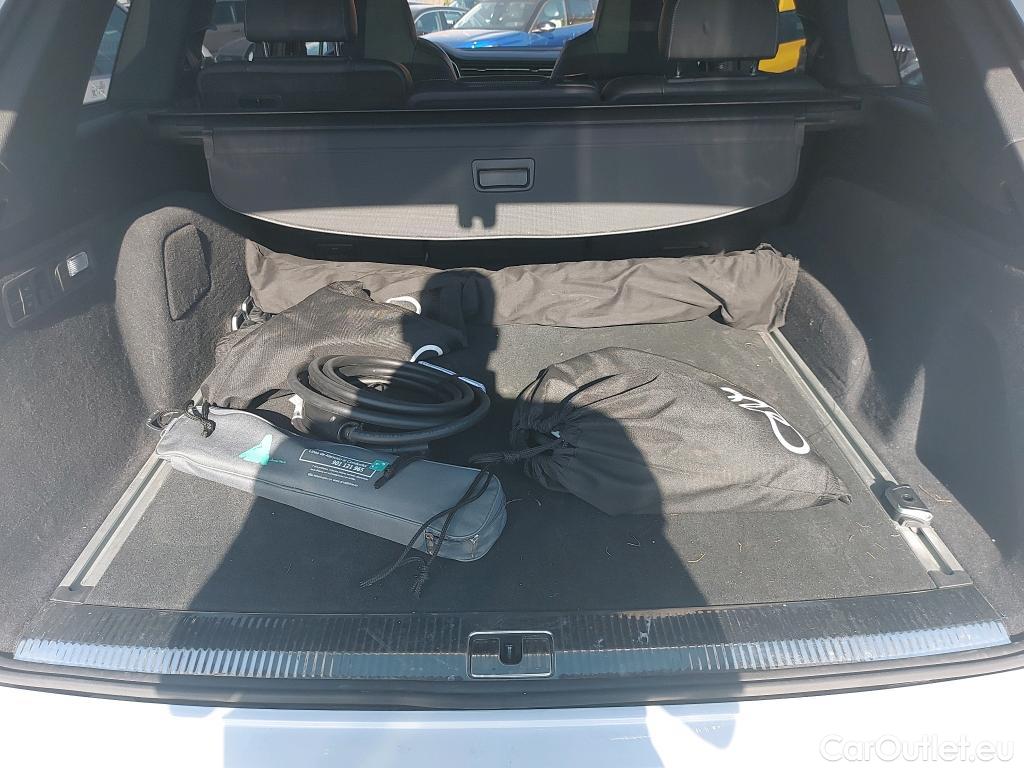  Audi  Q7 AUDI  / 2019 / 5P / todoterreno Black line 55 TFSIe 280kW(381CV) qua tip #7