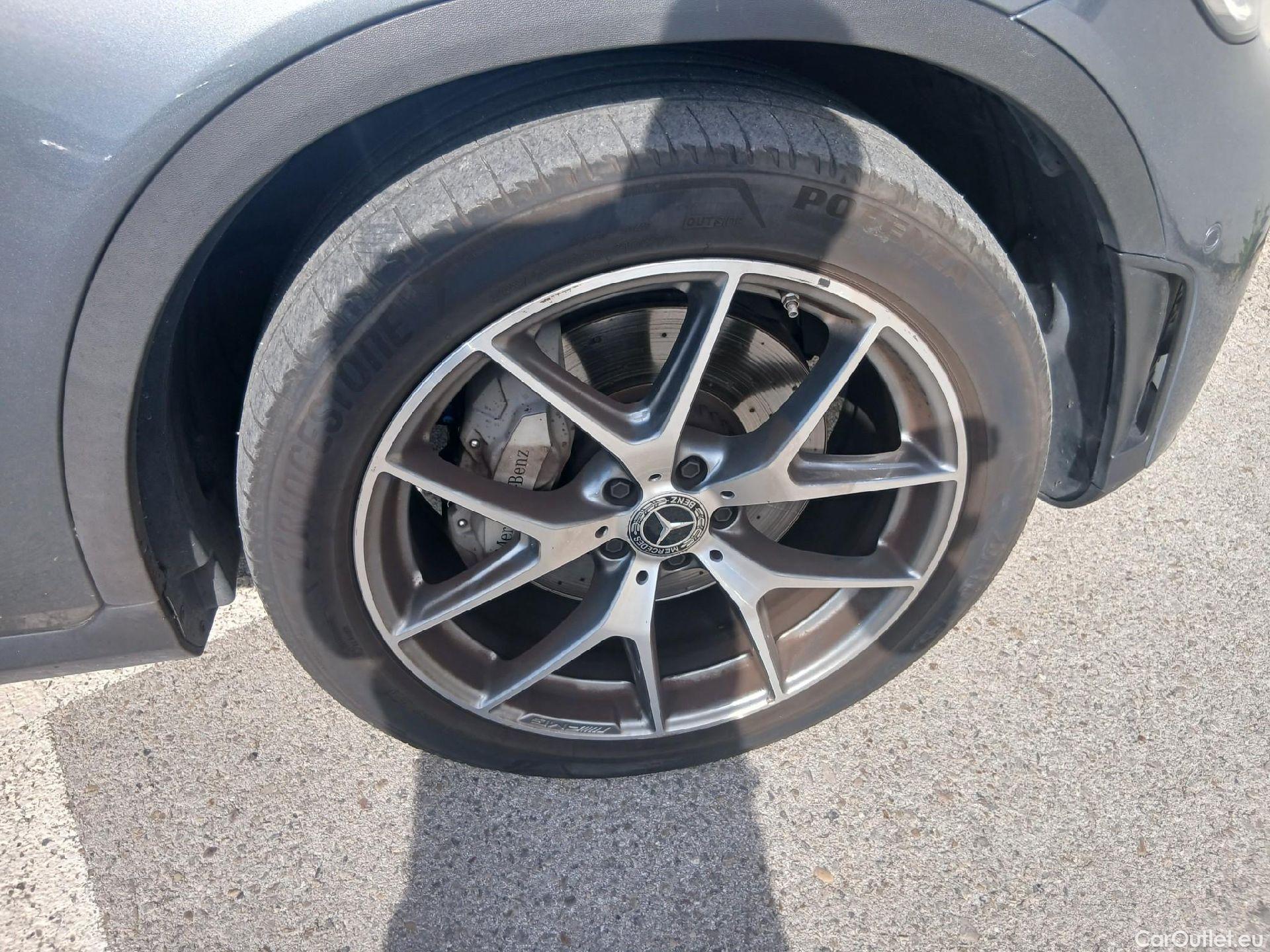  Mercedes  G-Klasee MERCEDES-BENZ Clase GLC / 2019 / 5P / todoterreno GLC 220 d 4MATIC (AC) #36