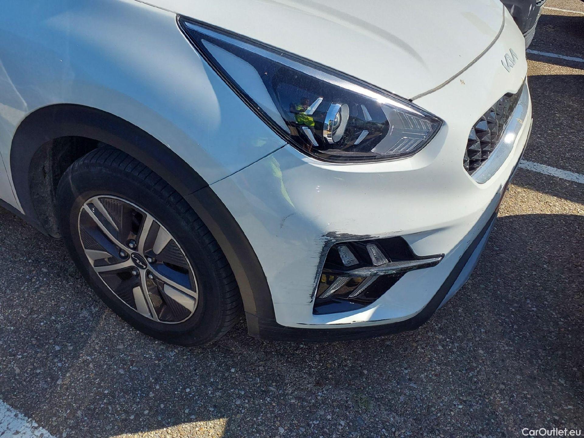  KIA  Niro KIA  1.6 GDi PHEV 141 CV Concept Plus #20