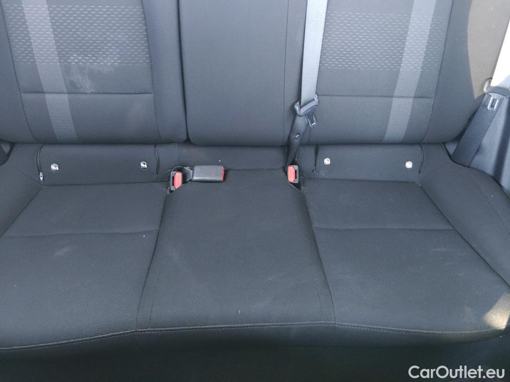  Hyundai  i20 HYUNDAI  / 2023 / 5P / berlina con portón 1.0 TGDI Klass #14