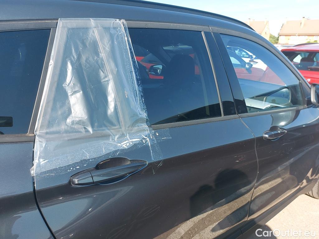  Bmw  X1 BMW  / 2019 / 5P / todoterreno sDrive18dA Corporate #1