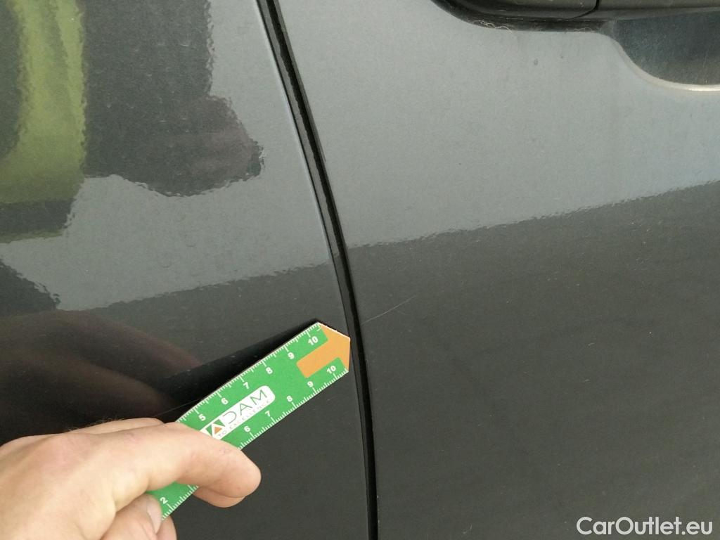  Hyundai  Konna HYUNDAI Kona / 2017 / 5P / todoterreno 1.6 GDI HEV Tecno Red DT #17