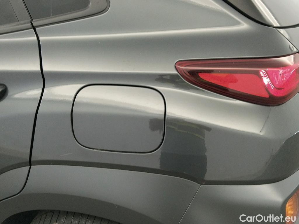  Hyundai  Konna HYUNDAI Kona / 2017 / 5P / todoterreno 1.6 GDI HEV Tecno Red DT #12
