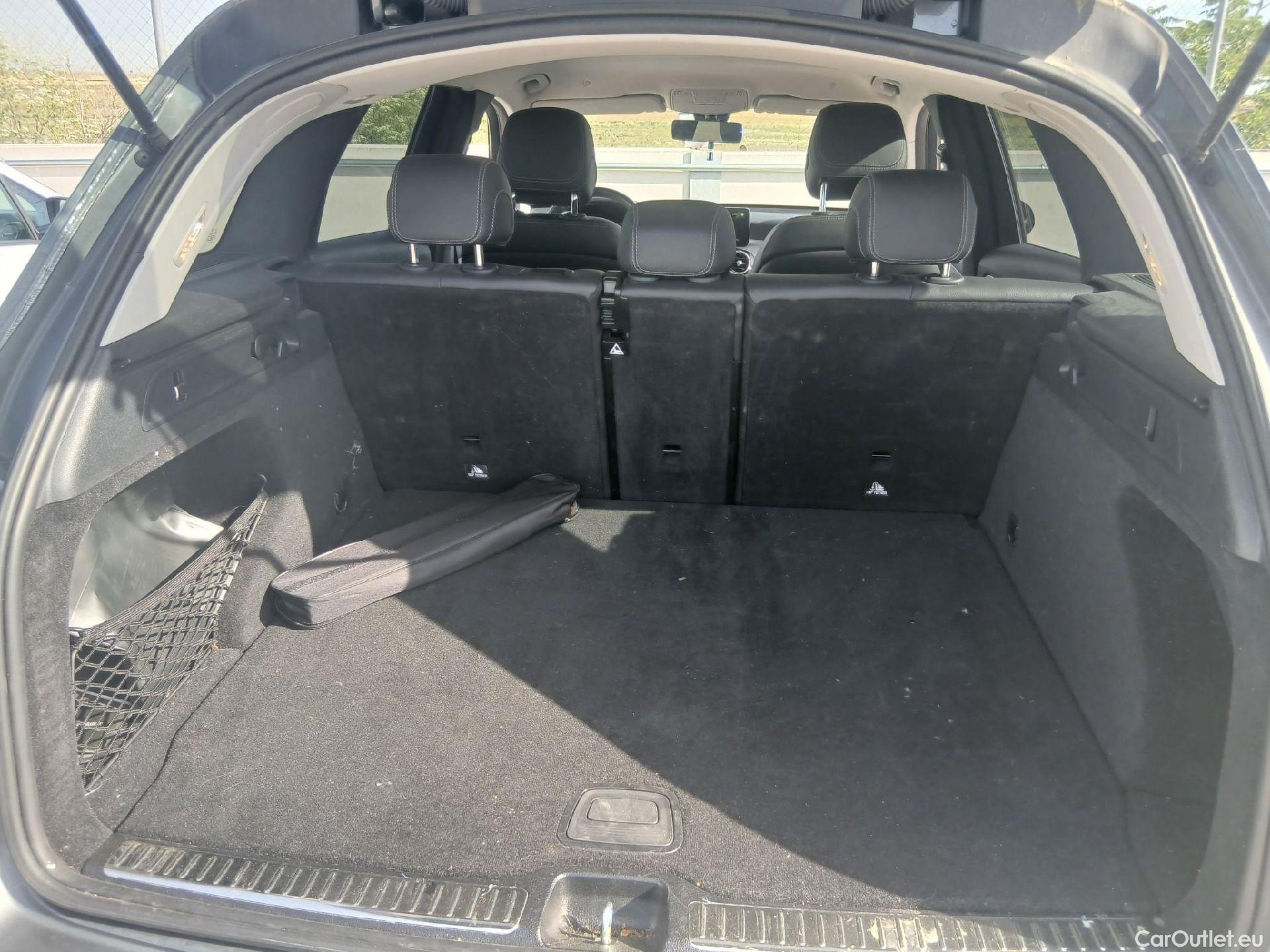  Mercedes  G-Klasee MERCEDES-BENZ Clase GLC / 2019 / 5P / todoterreno GLC 220 d 4MATIC (AC) #39