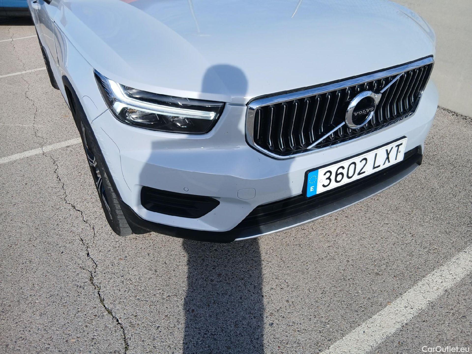  Volvo  XC 40 VOLVO XC40 / 2017 / 5P / todoterreno 1.5 T4 Twin Recharge Inscription Auto #4