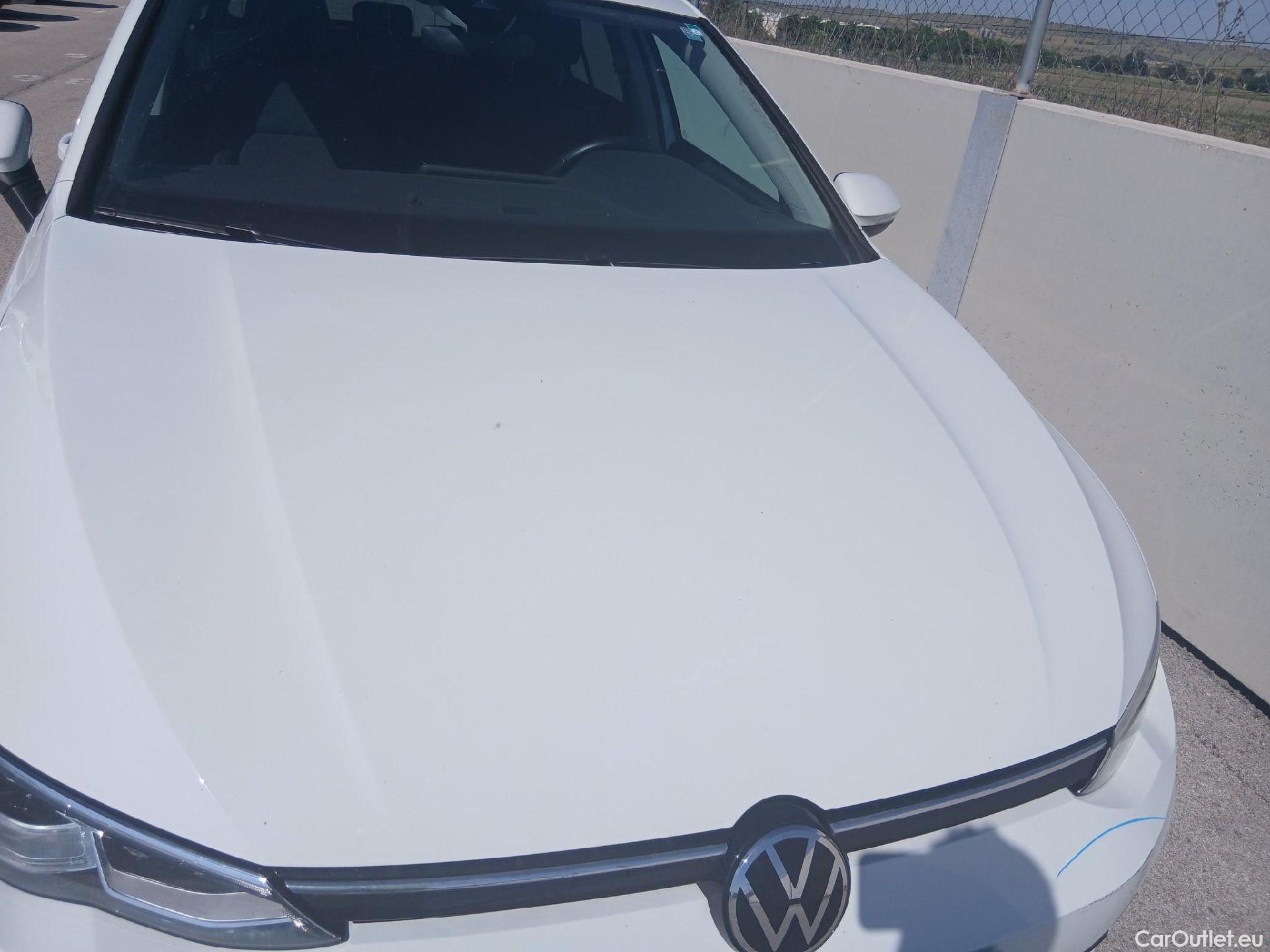  Volkswagen  Golf  VOLKSWAGEN / 2020 / 5P / berlina con portón Life 1.0 eTSI 81kW (110CV) DSG #7