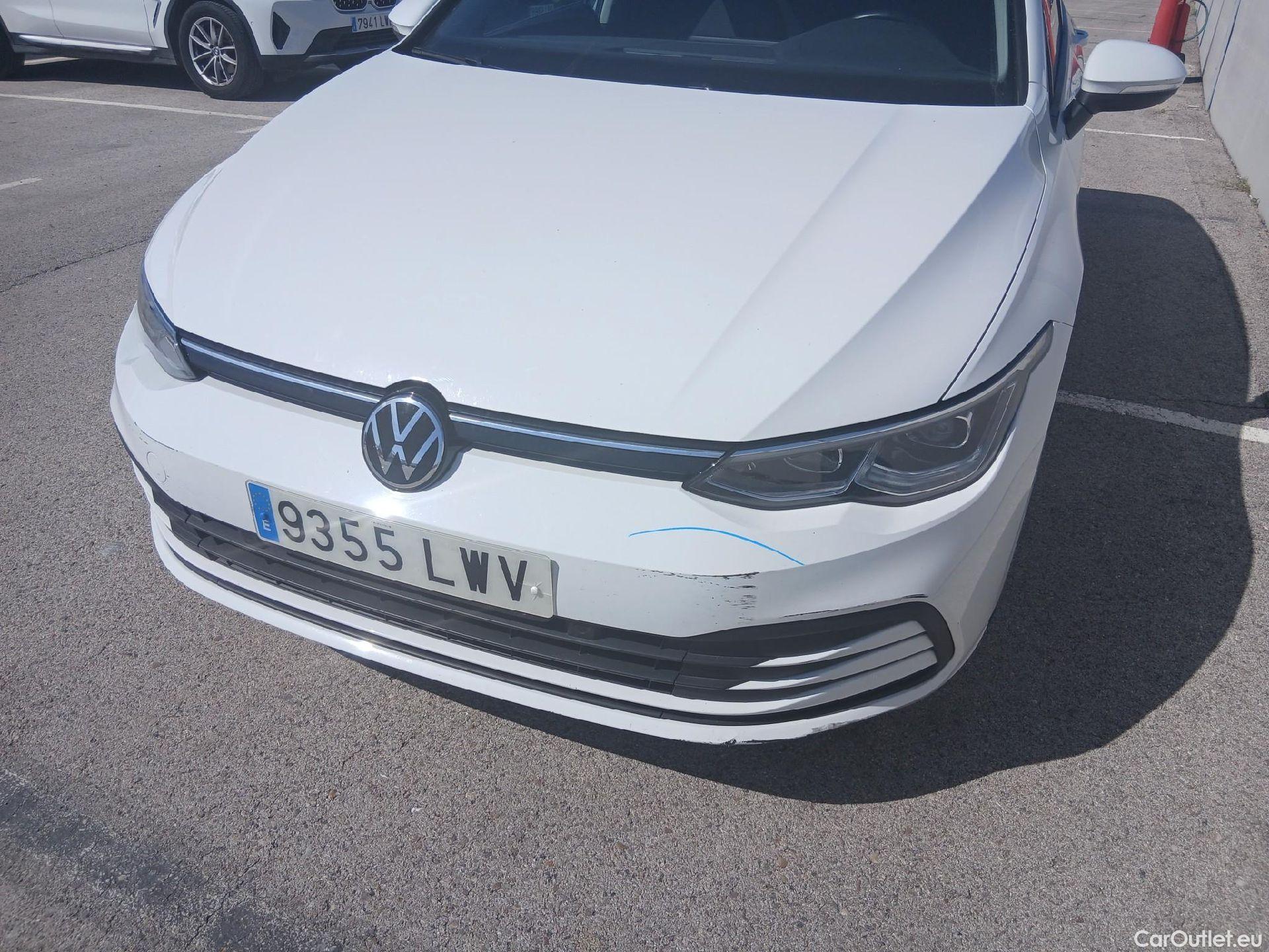  Volkswagen  Golf  VOLKSWAGEN / 2020 / 5P / berlina con portón Life 1.0 eTSI 81kW (110CV) DSG #6