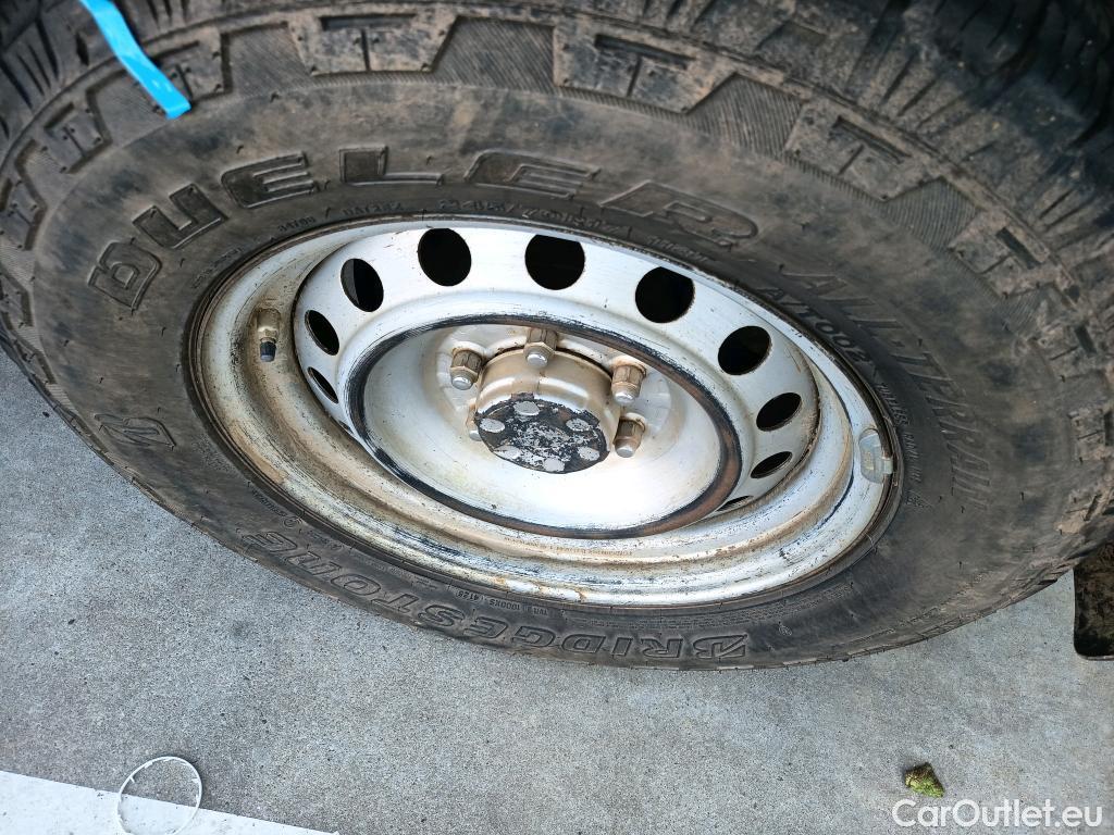  Toyota  Land Cruiser TOYOTA  / 2017 / 5P / todoterreno 2.8 D-4D GX #38