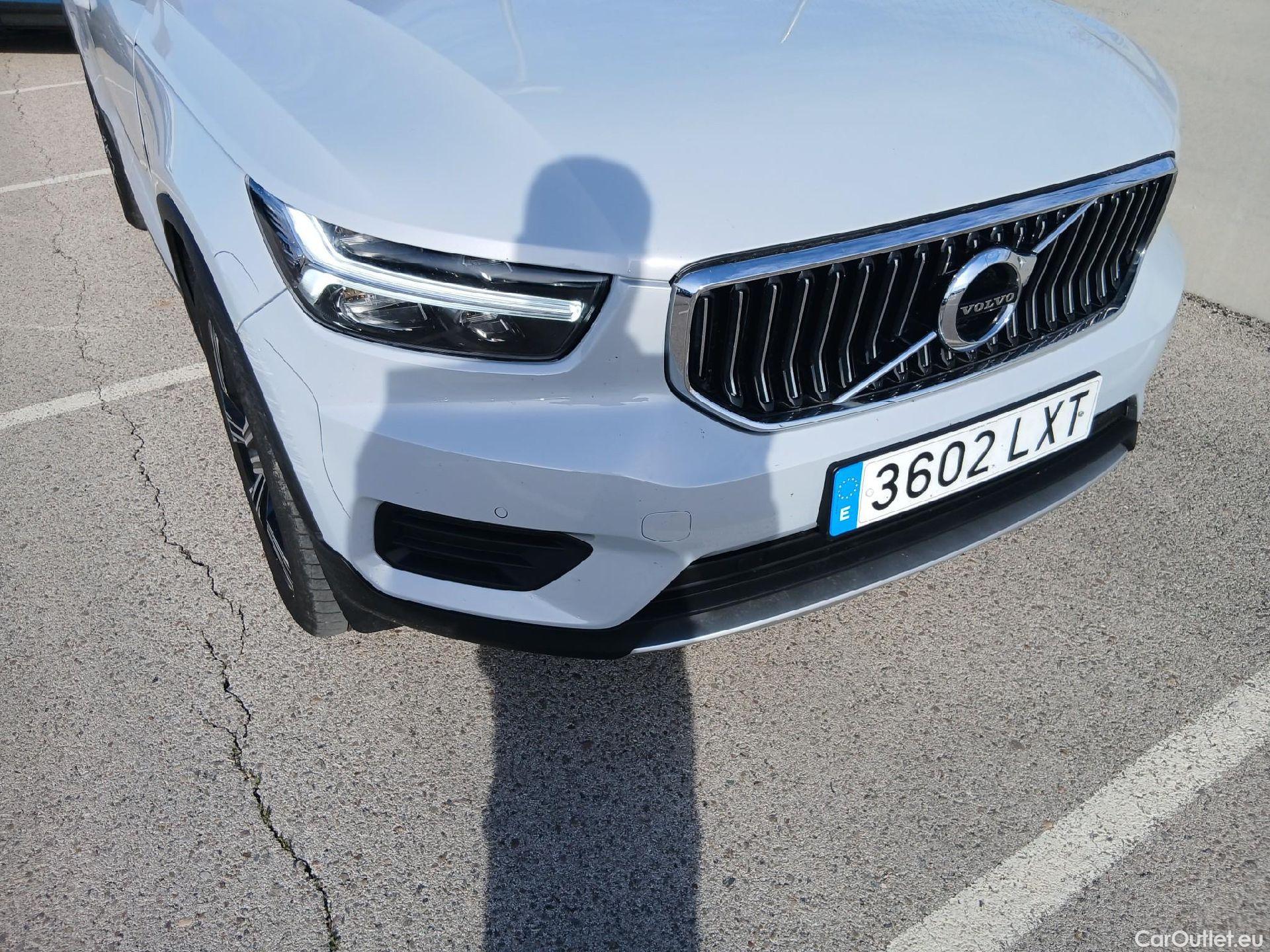  Volvo  XC 40 VOLVO XC40 / 2017 / 5P / todoterreno 1.5 T4 Twin Recharge Inscription Auto #3