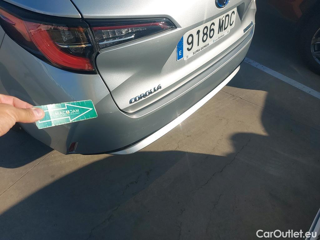  Toyota  Corolla TOYOTA  / 2019 / 5P / familiar 1.8 125H ACTIVE TECH E-CVT TOU SPORT #19