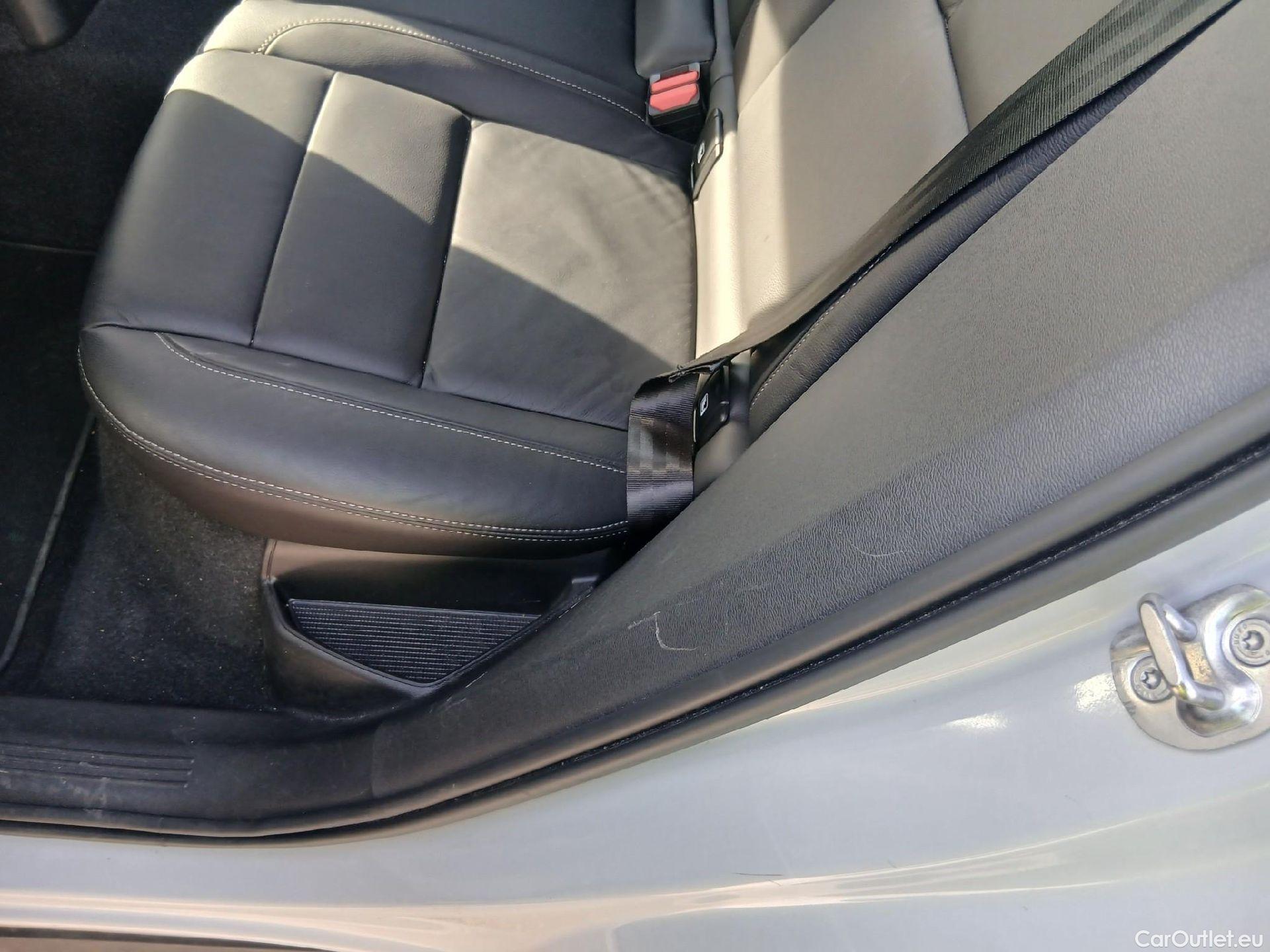  Volvo  XC 40 VOLVO XC40 / 2017 / 5P / todoterreno 1.5 T4 Twin Recharge Inscription Auto #19