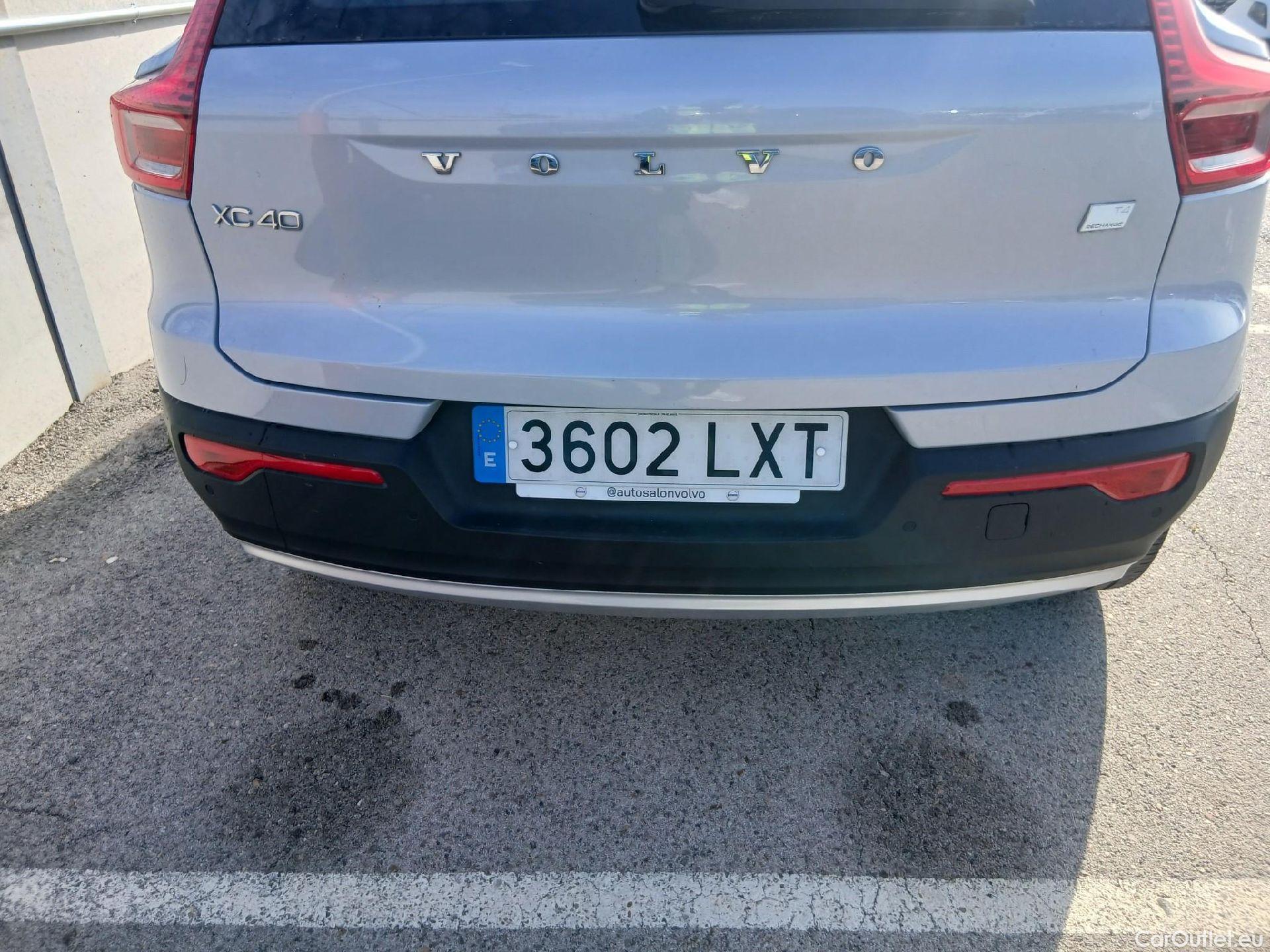  Volvo  XC 40 VOLVO XC40 / 2017 / 5P / todoterreno 1.5 T4 Twin Recharge Inscription Auto #28
