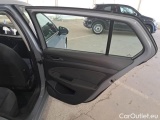  Volkswagen  Golf  VOLKSWAGEN / 2019 / 5P / BERLINA 2.0 TDI SCR 85KW LIFE DSG #109