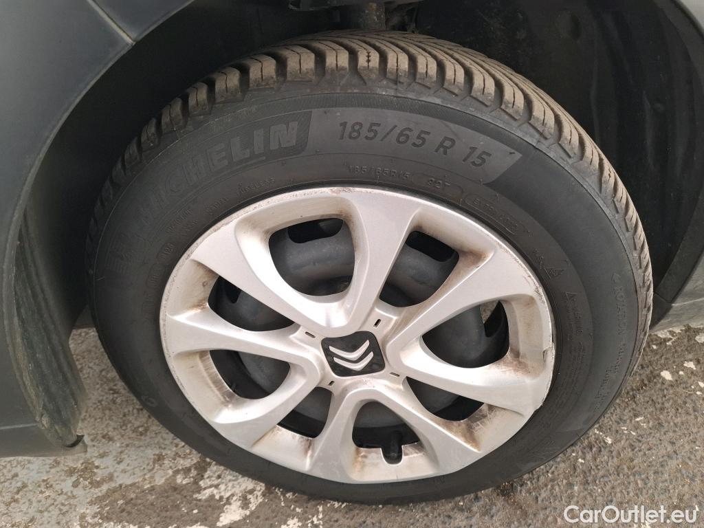  Citroen  C3  Société Feel 1.5 BlueHDI 100CV BVM6 E6d #15