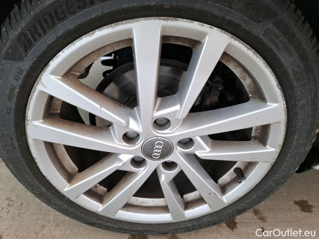  Audi  A3 AUDI  Sportback / 2016 / 5P / Berline 35 TFSI 150 COD S TRONIC BUSINESS LINE #6