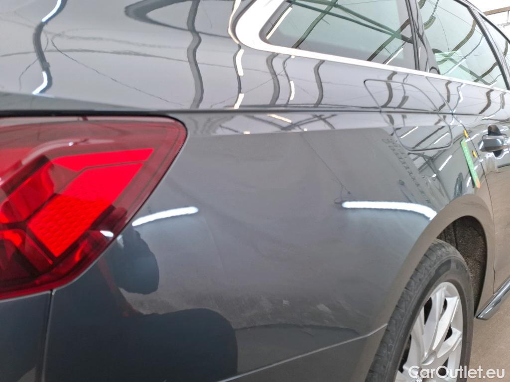  Audi  A4 AUDI  Avant / 2019 / 5P / Break 30 TDI 136 S tronic Business line #1