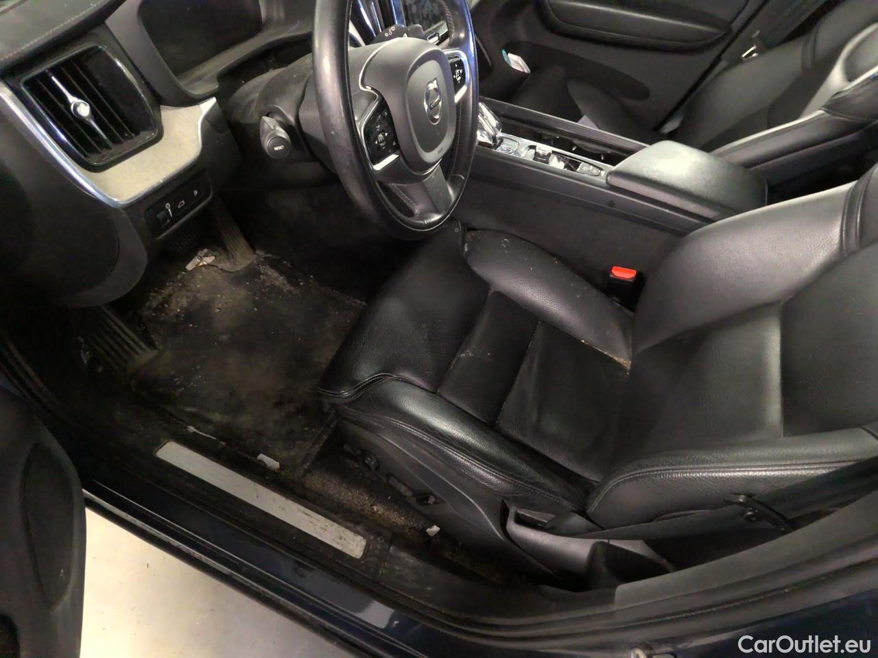  Volvo  XC60  T8 4WD Inscription Aut. #1
