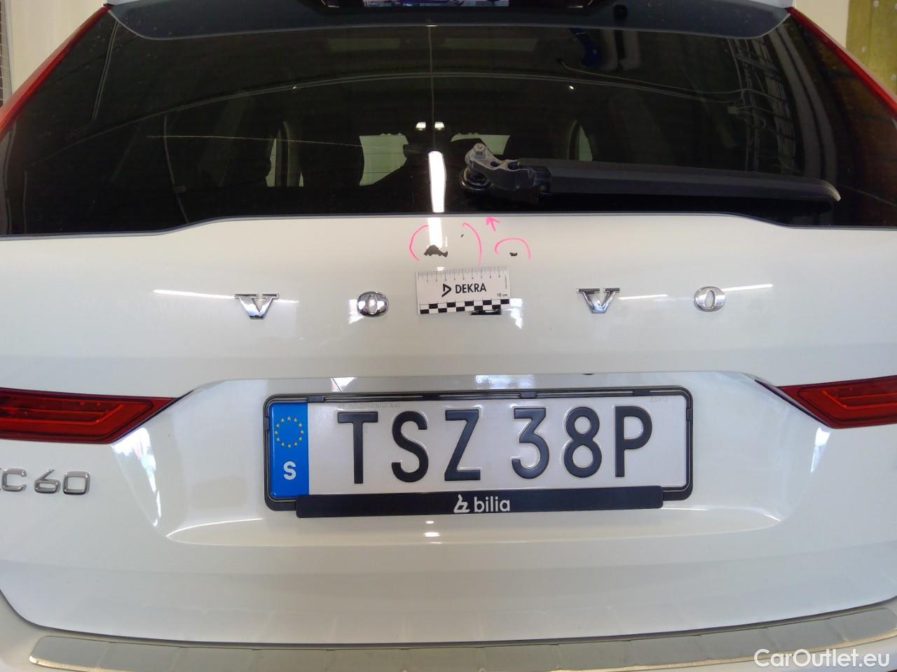  Volvo  XC60  T6 350 Re.Ins.Ex. AWD Aut #11