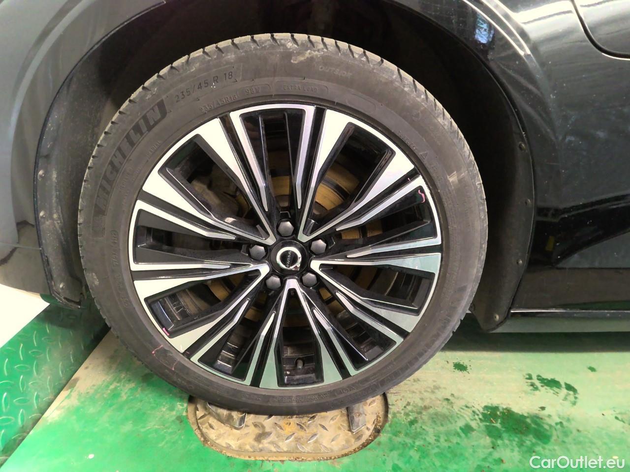  Volvo  V60  T6 350 Co.Ed.Rec. AWD Aut #5