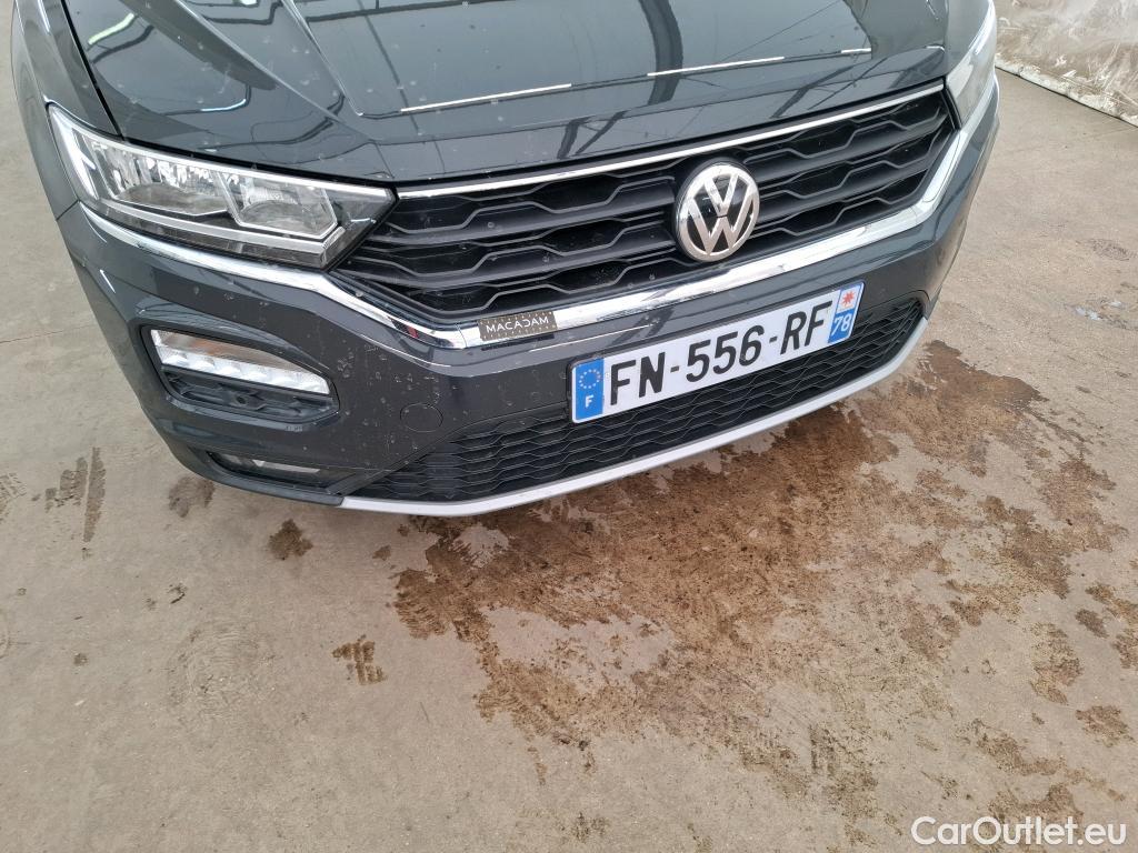  Volkswagen  T-ROC VOLKSWAGEN  / 2017 / 5P / SUV 1.5 TSI 150 EVO LOUNGE BUSINESS DSG7 #27