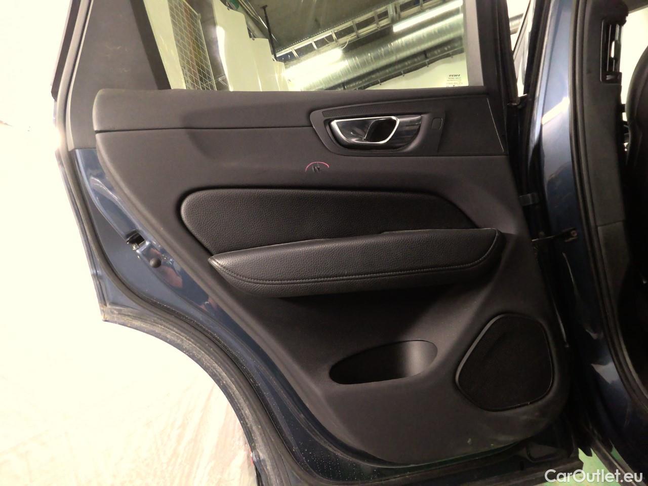  Volvo  XC60  T8 4WD Inscription Aut. #47