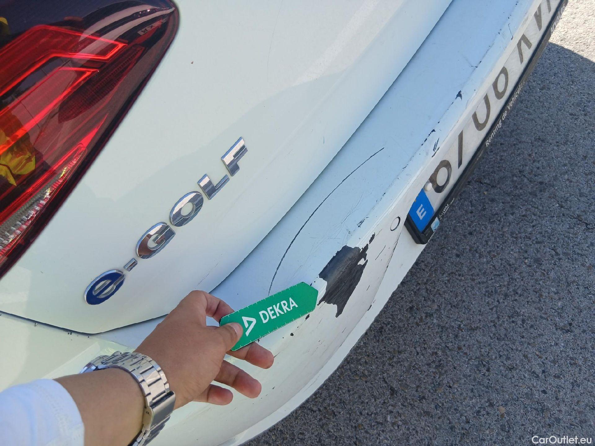  Volkswagen  Golf  VOLKSWAGEN / 2016 / 5P / berlina con portón e-ePower 110 kW (136CV) #19