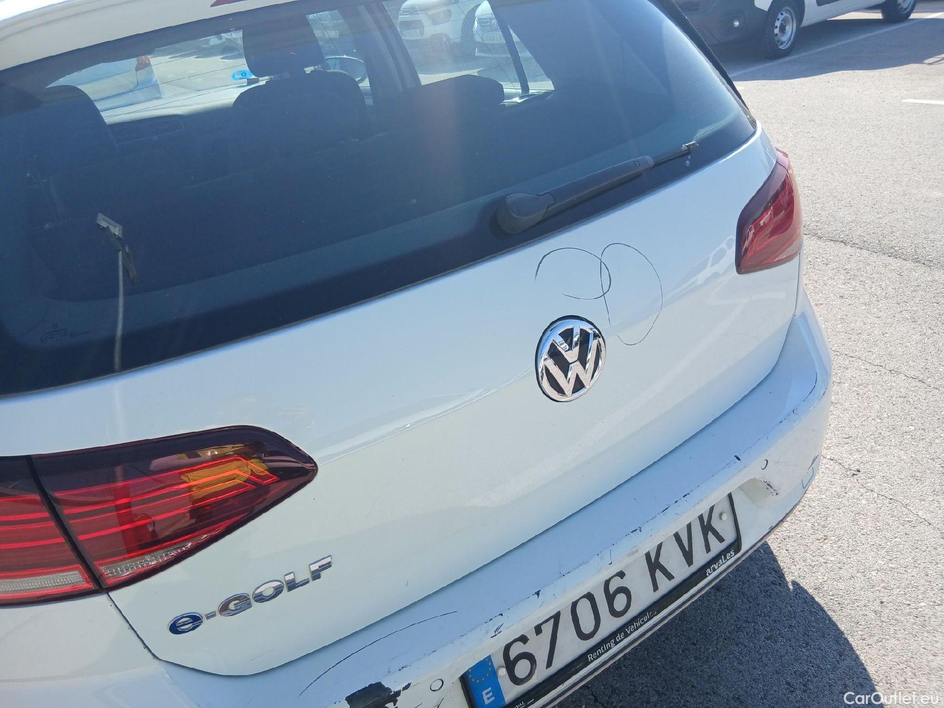  Volkswagen  Golf  VOLKSWAGEN / 2016 / 5P / berlina con portón e-ePower 110 kW (136CV) #21