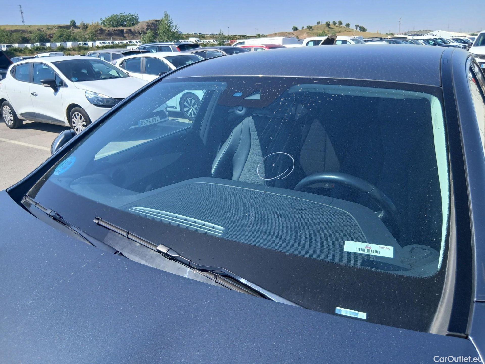  Mercedes  E-Klasse MERCEDES-BENZ Clase E / 2020 / 4P / sedán E 220 d 4MATIC #11