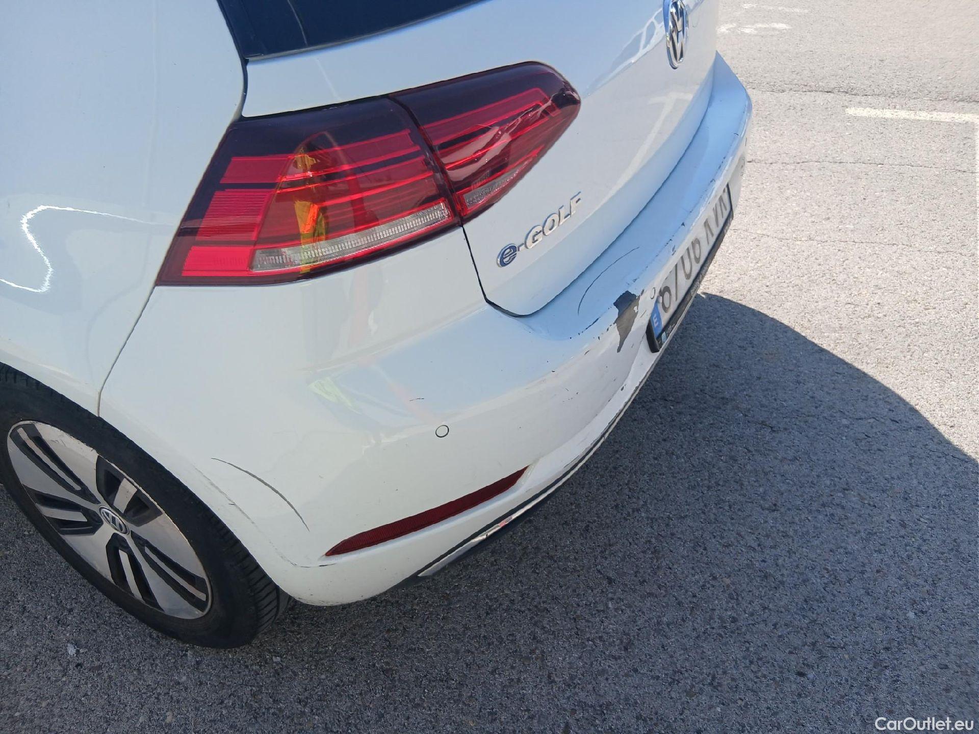  Volkswagen  Golf  VOLKSWAGEN / 2016 / 5P / berlina con portón e-ePower 110 kW (136CV) #20