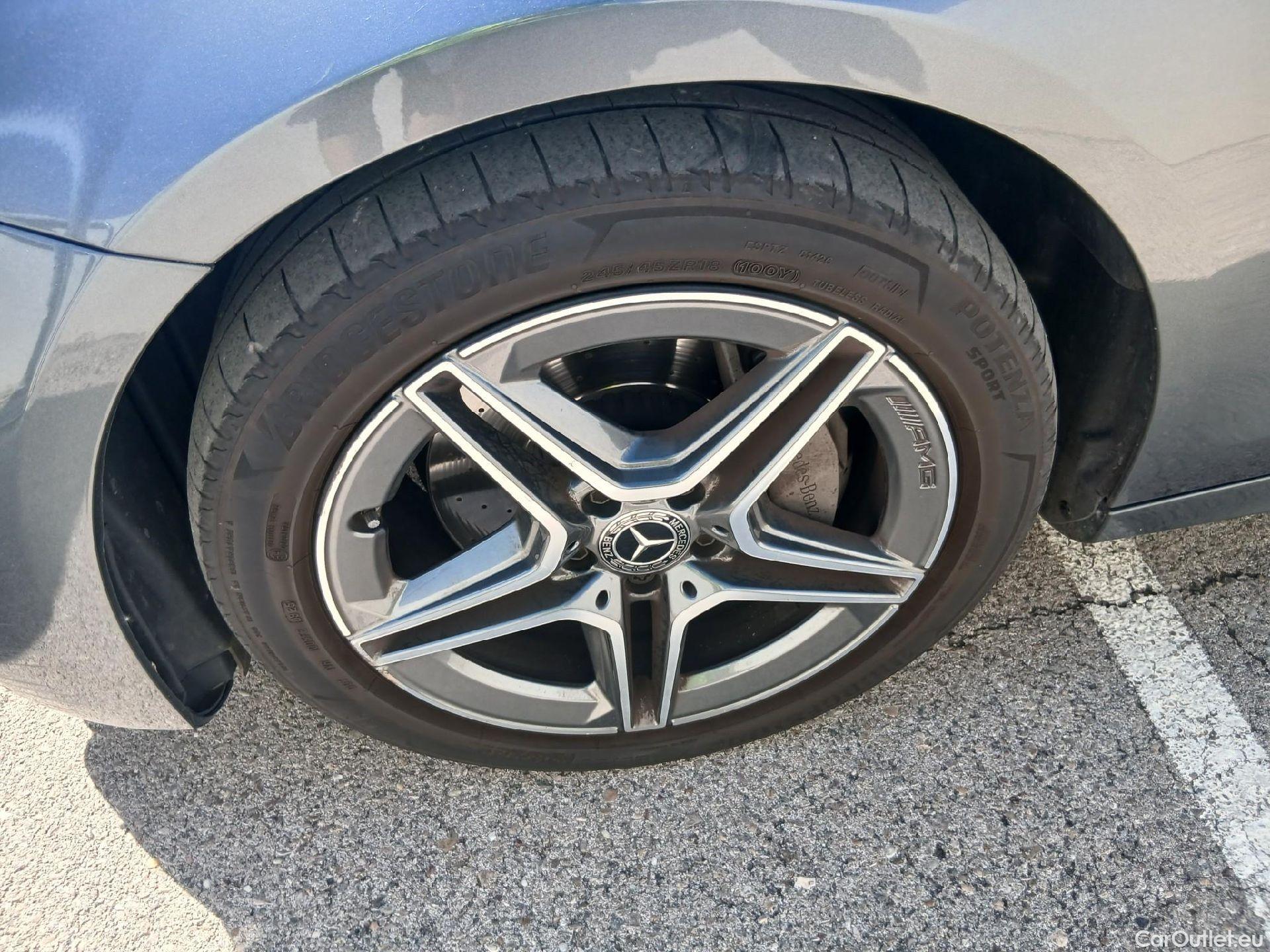  Mercedes  E-Klasse MERCEDES-BENZ Clase E / 2020 / 4P / sedán E 220 d 4MATIC #12