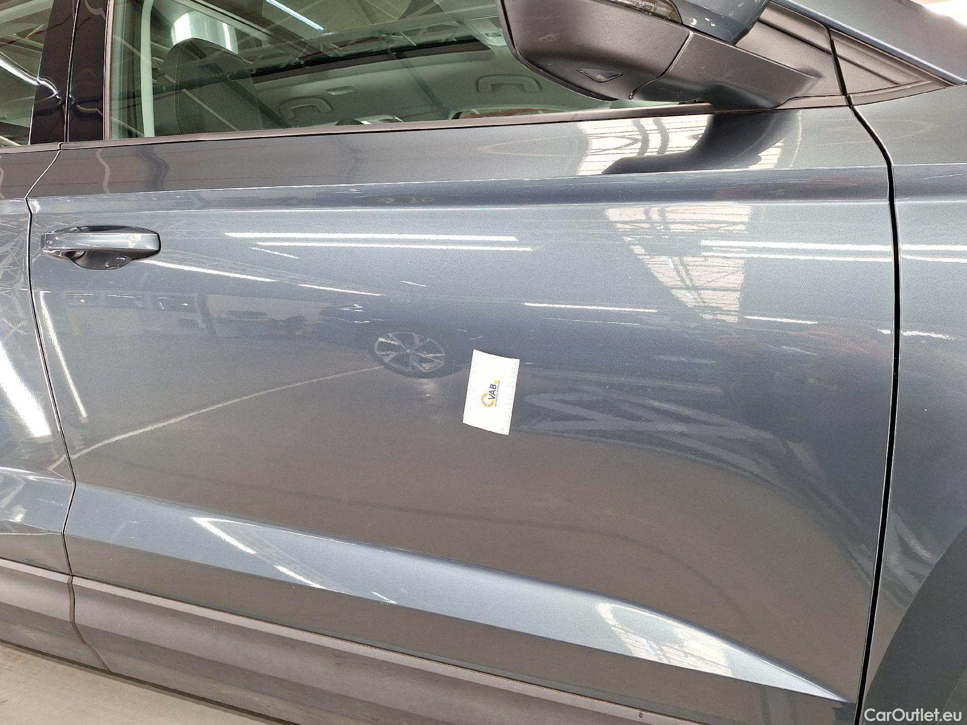 Skoda  Karoq Skoda,  '17, Skoda  1.6 CRTDI 85KW Ambition 5d #26