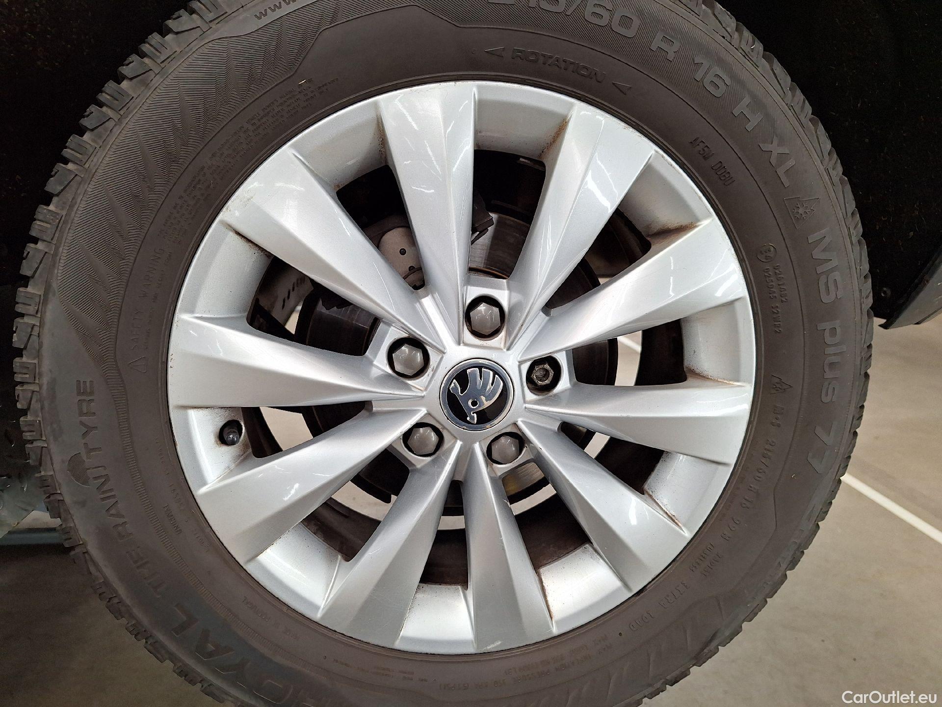  Skoda  Karoq Skoda,  '17, Skoda  1.6 CRTDI 85KW Ambition 5d #13