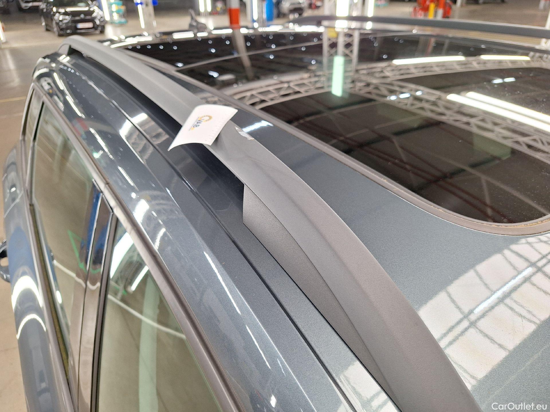  Skoda  Karoq Skoda,  '17, Skoda  1.6 CRTDI 85KW Ambition 5d #51