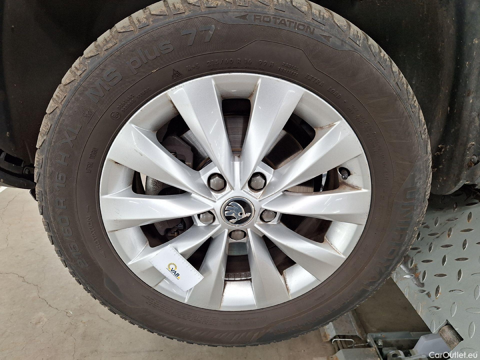  Skoda  Karoq Skoda,  '17, Skoda  1.6 CRTDI 85KW Ambition 5d #4