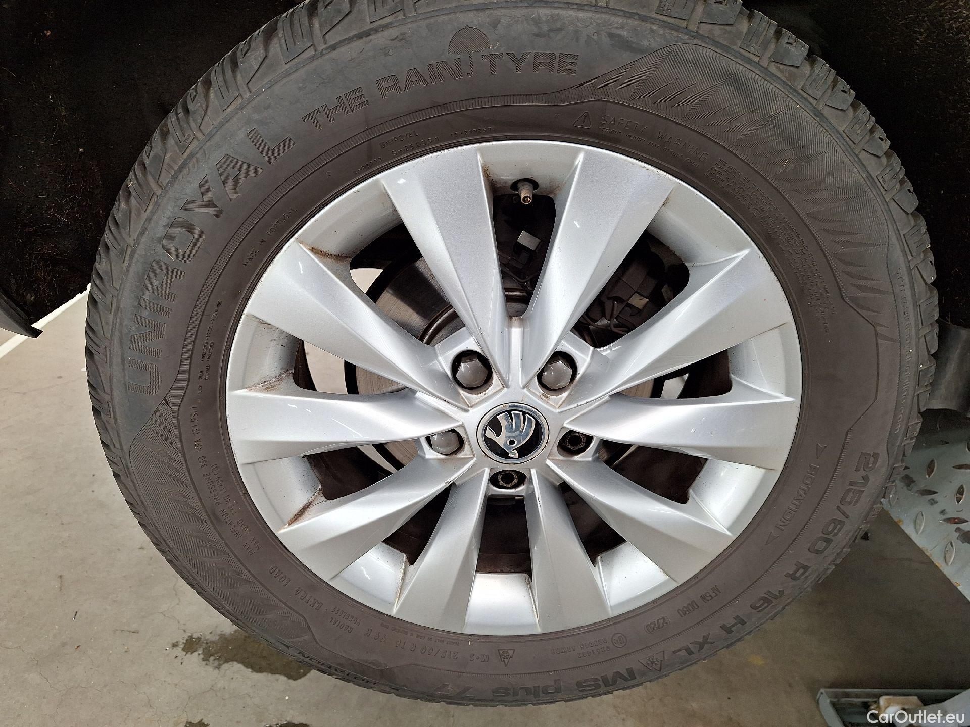  Skoda  Karoq Skoda,  '17, Skoda  1.6 CRTDI 85KW Ambition 5d #20