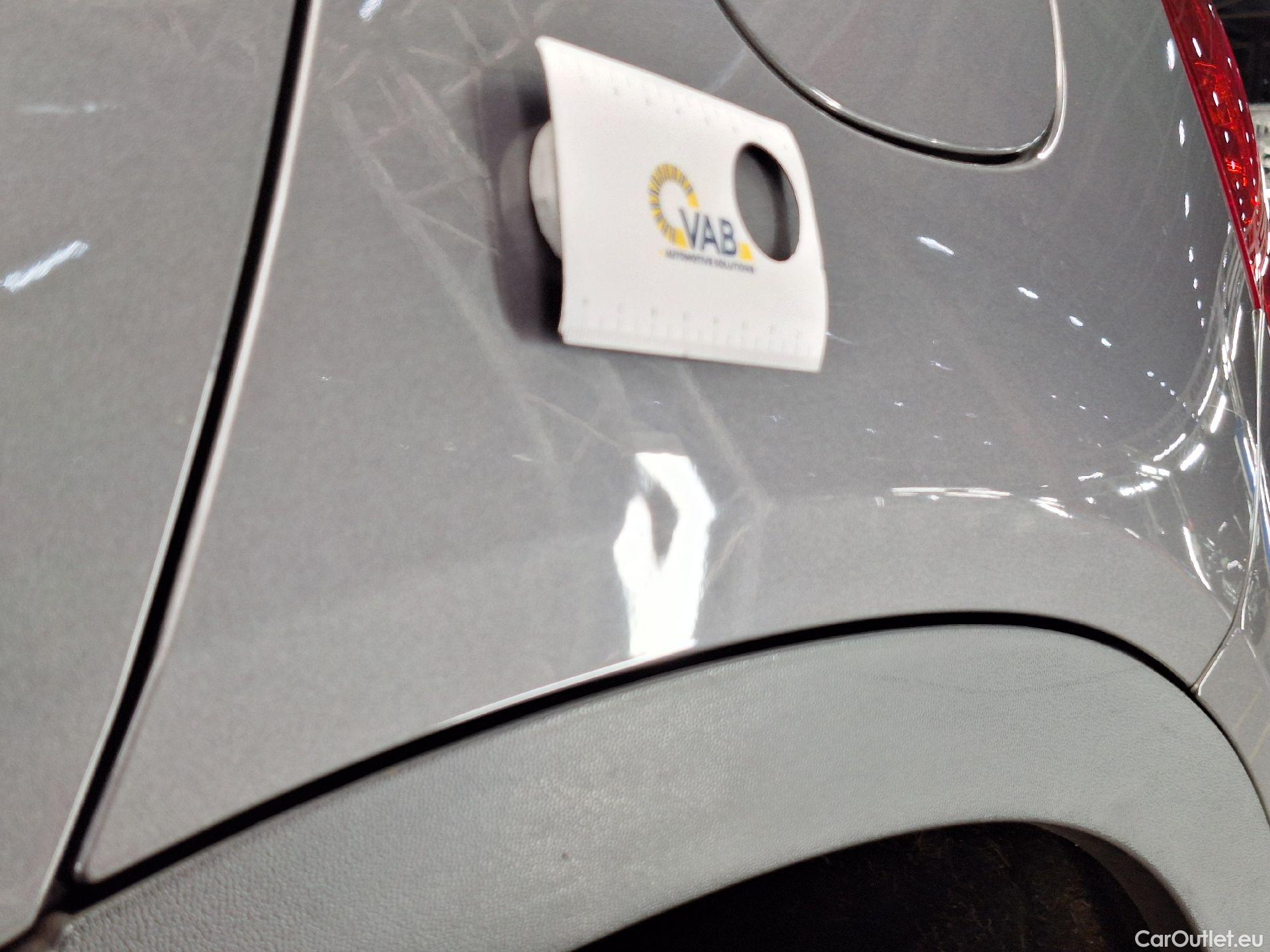  Mercedes  GLA Mercedes,  FL'17, Mercedes-Benz   200 5d #33
