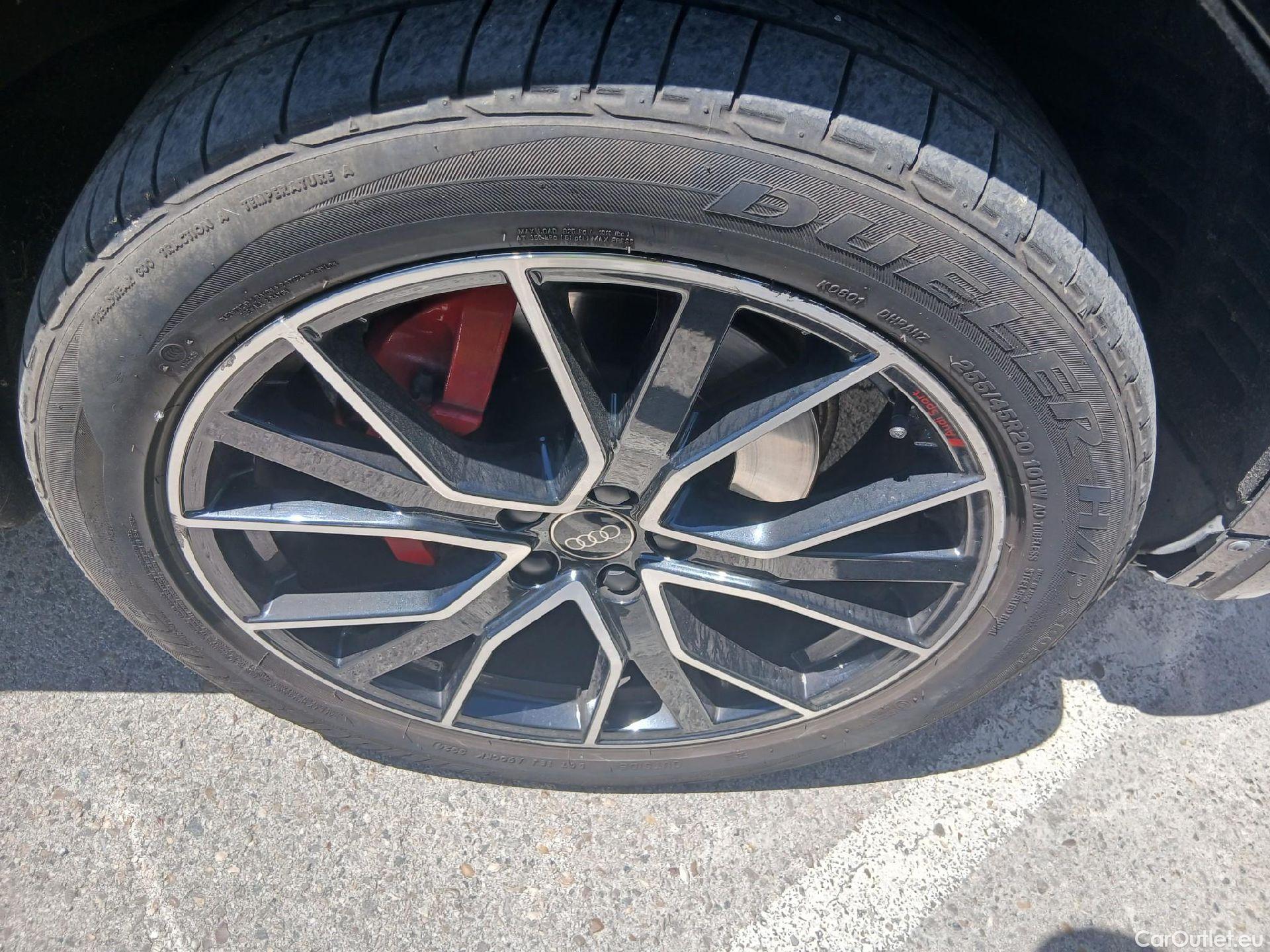  Audi  Q5 AUDI  SPORTBACK / 2020 / 5P / todoterreno Black line 40 TDI 150kW quattro-ultra #28