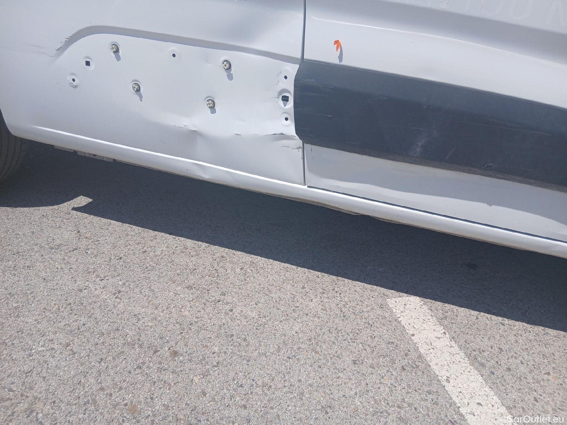  Citroen  Berlingo CITROEN  / 3P /Talla M BlueHDi 100 CV CONTROL #44