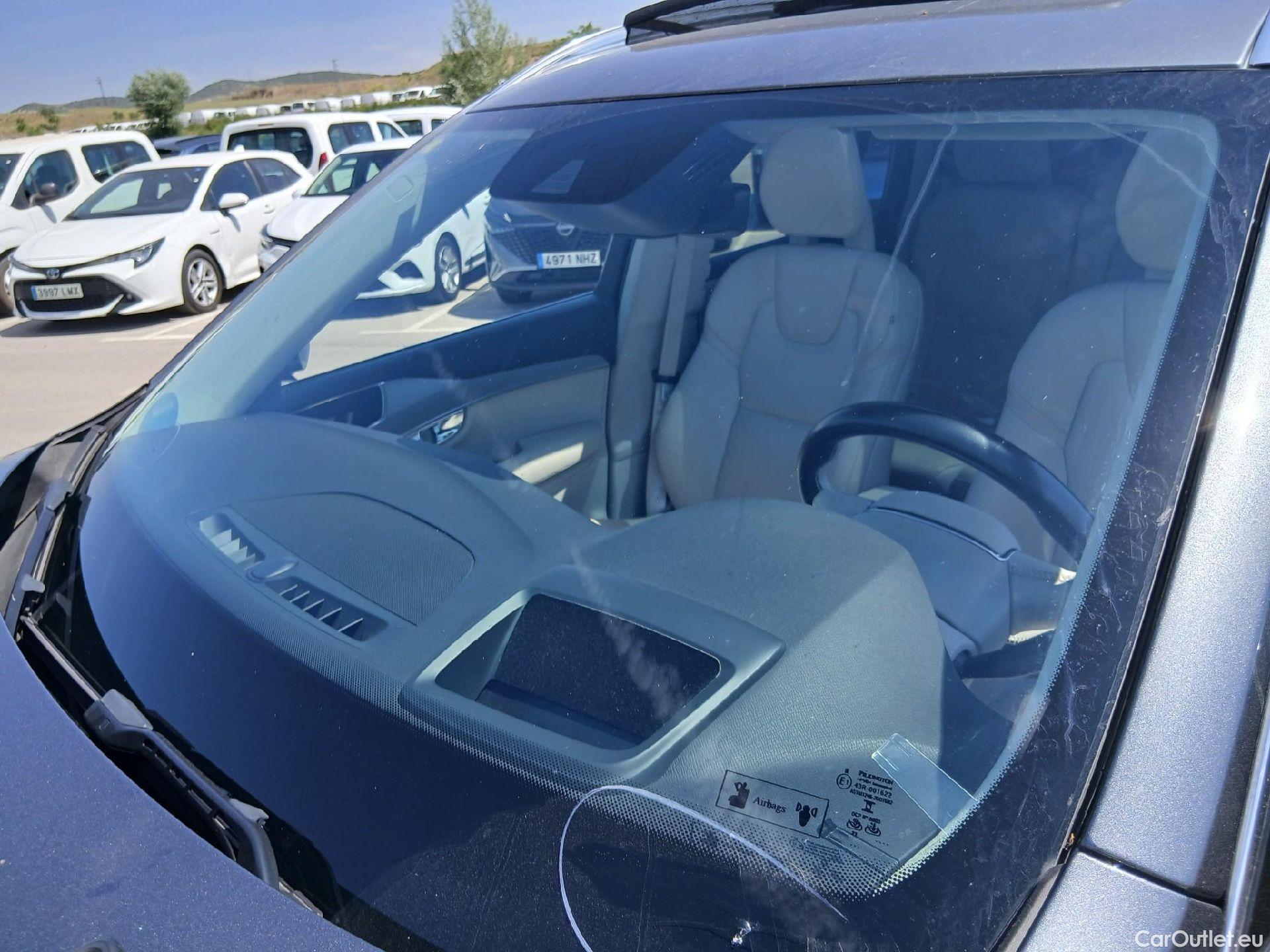  Volvo  XC90 VOLVO  / 2019 / 5P / todoterreno 2.0 T8 AWD Business Plus Auto #5