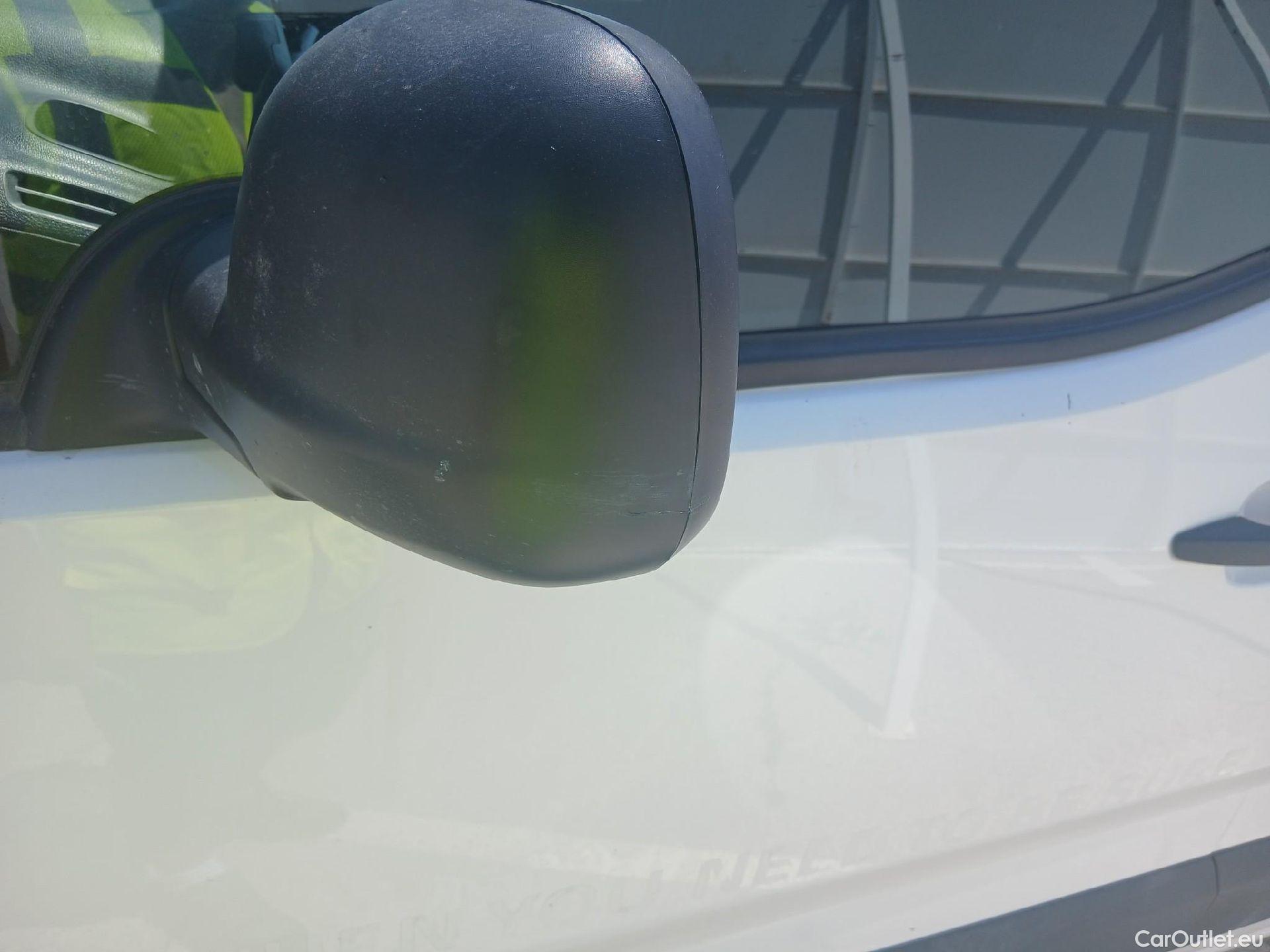  Citroen  Berlingo CITROEN  / 3P /Talla M BlueHDi 100 CV CONTROL #24