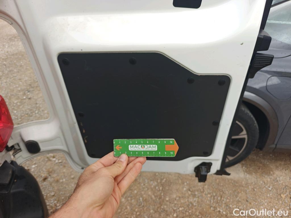  Citroen  Jumpy CITROEN  / 2016 / 4P / furgón Talla M BlueHDi 100 S&S 6v Control #42