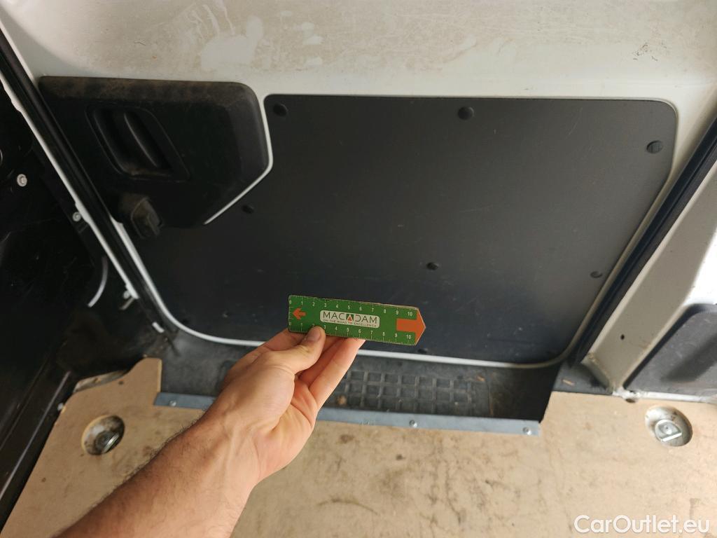  Citroen  Jumpy CITROEN  / 2016 / 4P / furgón Talla M BlueHDi 100 S&S 6v Control #6