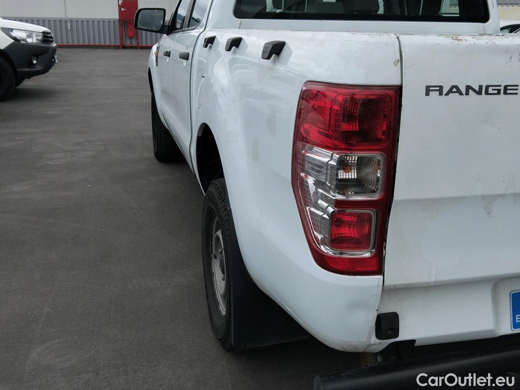  Ford  Ranger FORD  VU 4p 6G pickup 2.2 TDCi 150cv 4x4 Doble Cabina XL #35