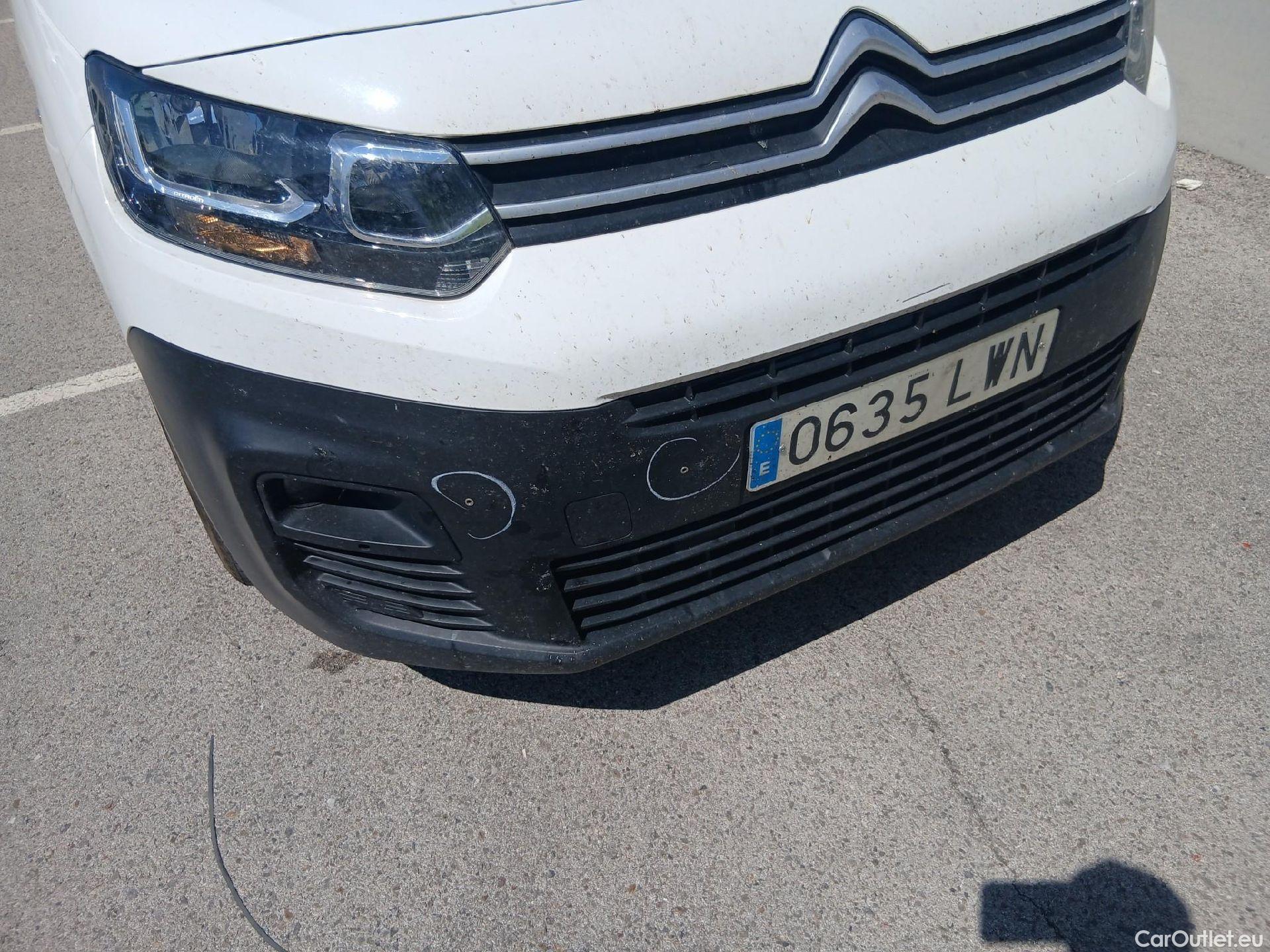  Citroen  Berlingo CITROEN  / 2018 / 3P / furgón derivado de turismo Talla M BlueHDi 100 CONTROL #2