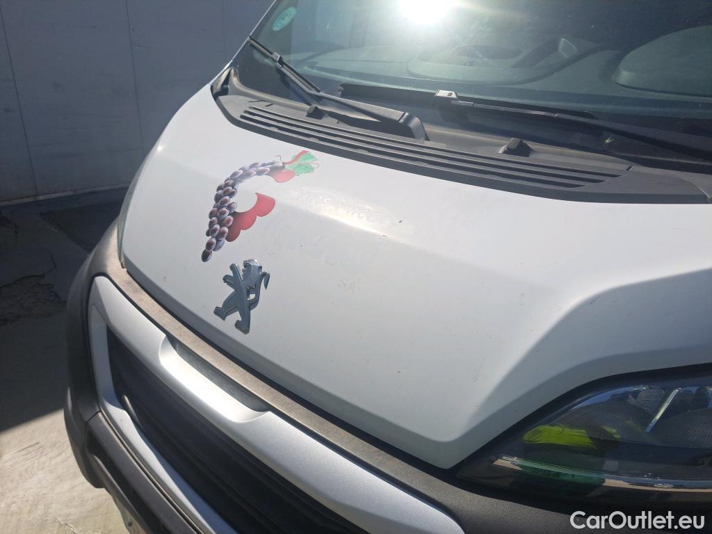  Peugeot  Boxer PEUGEOT  / 2014 / 4P / furgón Pack 335 L2 H2 BHDI 103kW (140CV) S&S #41