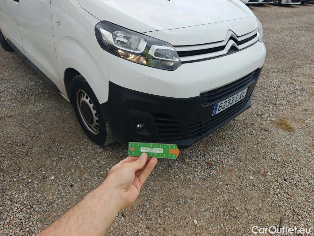  Citroen  Jumpy CITROEN  / 2016 / 4P / furgón Talla M BlueHDi 100 S&S 6v Control #38